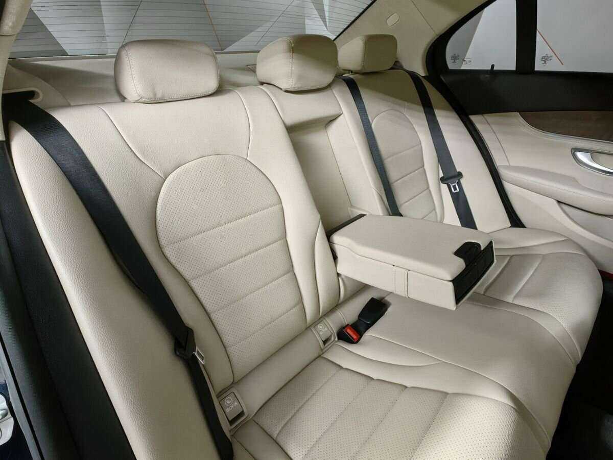 Купить Mercedes-Benz C-Класс 200, 2015, 131 450 км, фото №13