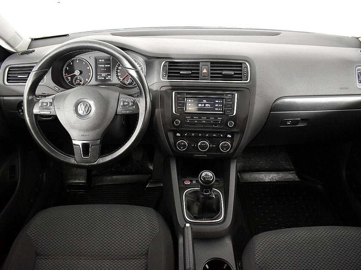 Купить Volkswagen Jetta, 2014, 215 750 км, фото №9