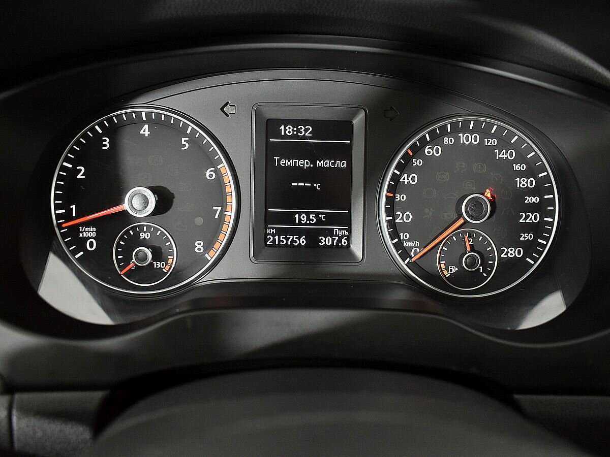 Купить Volkswagen Jetta, 2014, 215 750 км, фото №11