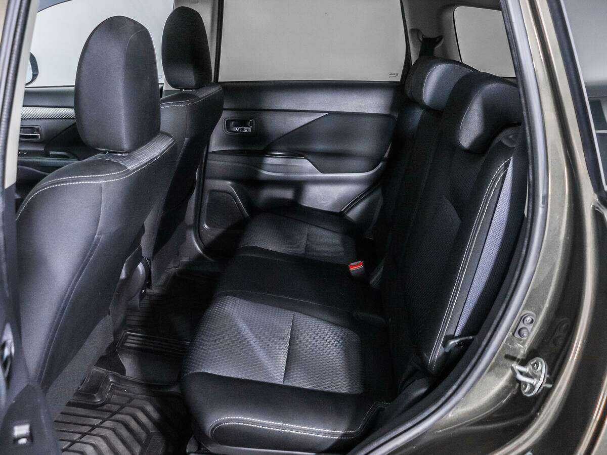 Купить Mitsubishi Outlander, 2018, 202 715 км, фото №9