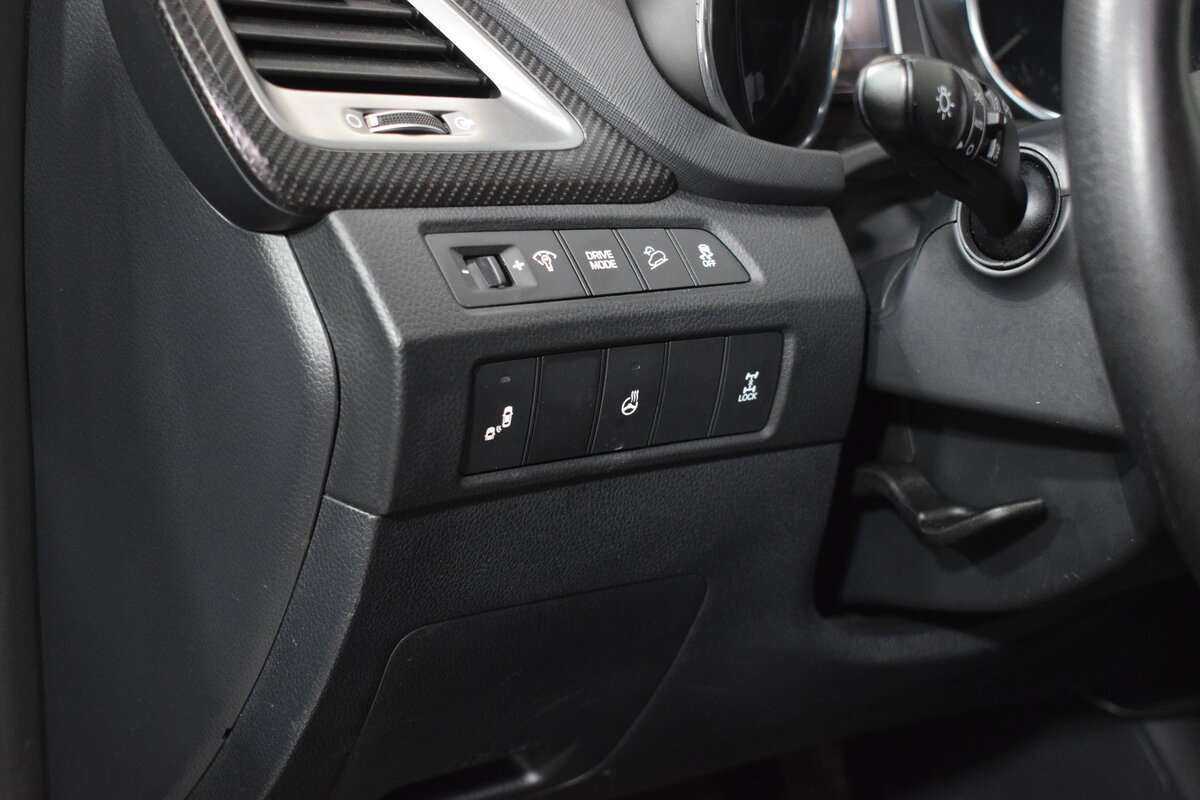 Купить Hyundai Santa Fe, 2016, 86 000 км, фото №17