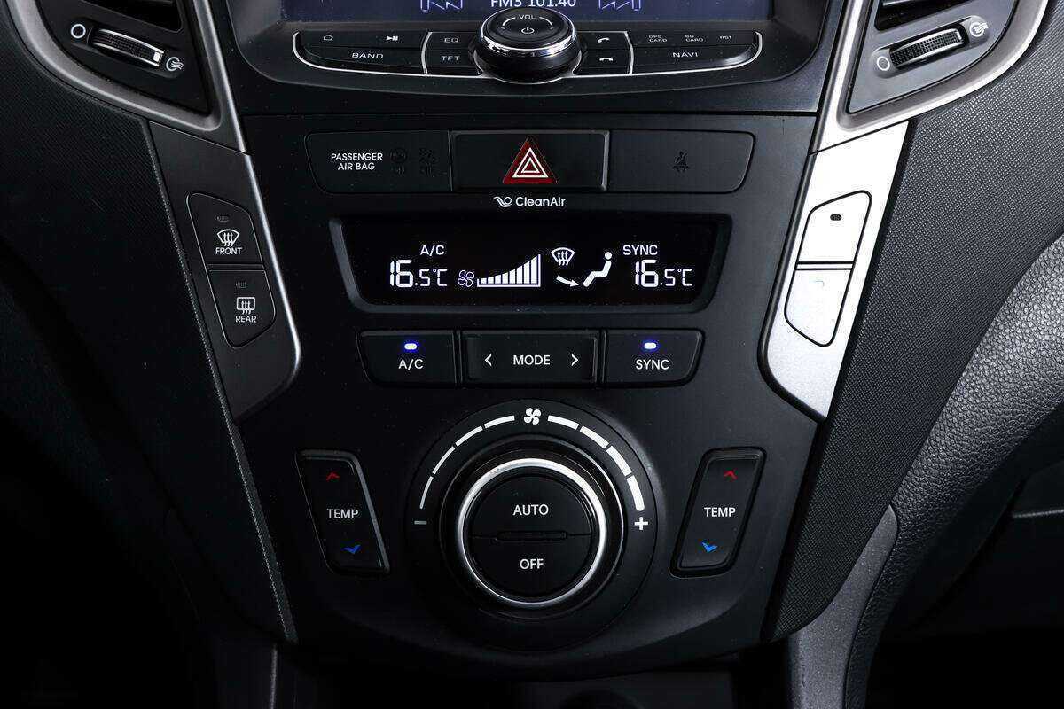 Купить Hyundai Santa Fe, 2015, 95 574 км, фото №15