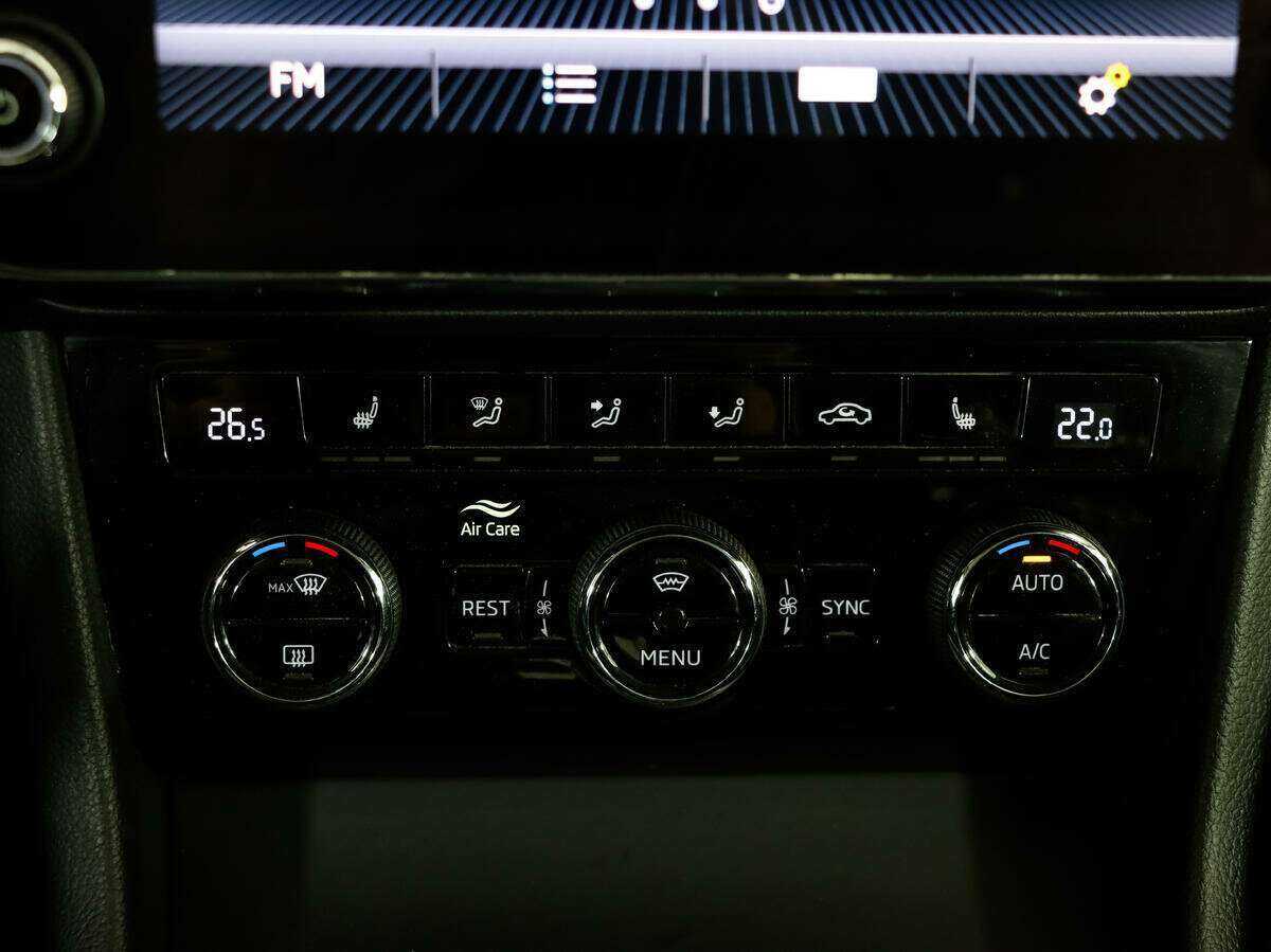 Купить Skoda Superb, 2018, 140 995 км, фото №10