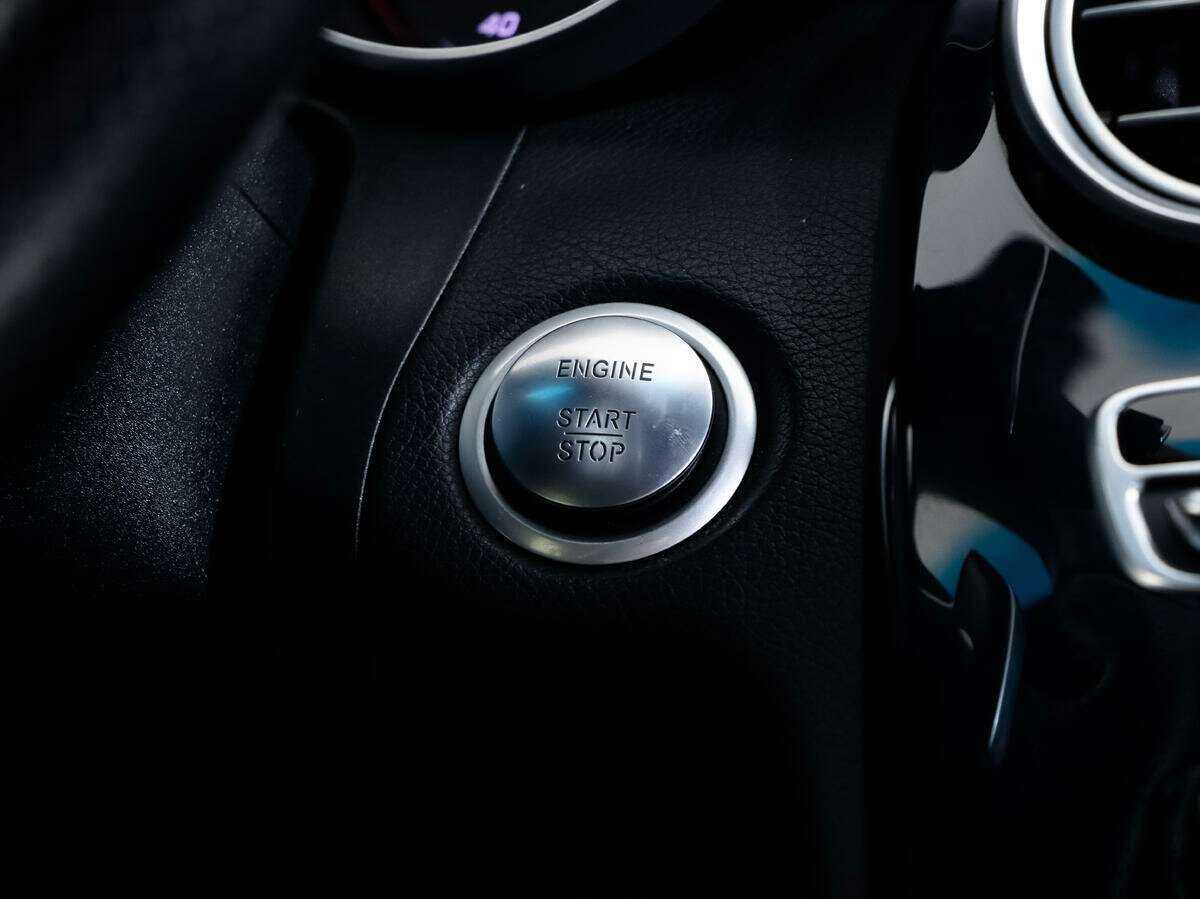 Купить Mercedes-Benz C-Класс 180, 2015, 73 027 км, фото №13