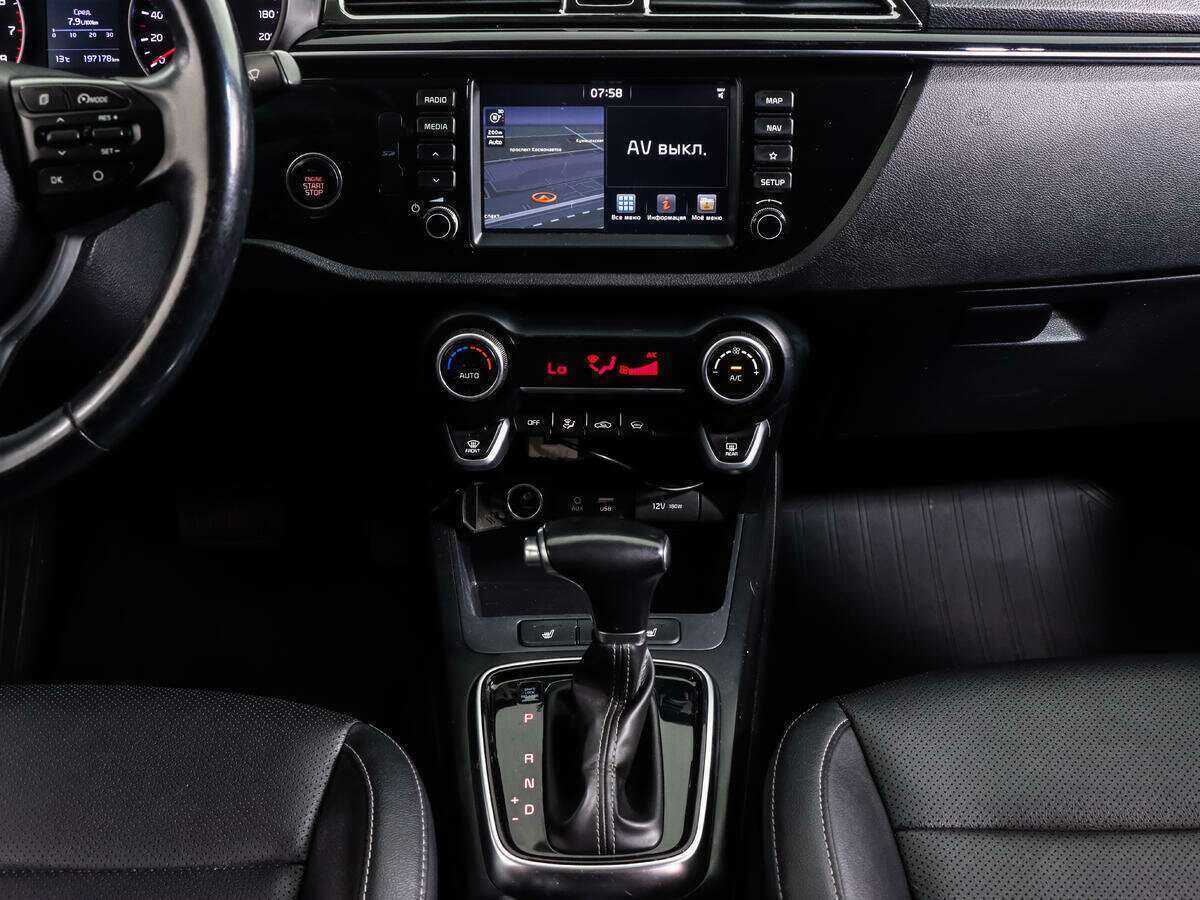 Купить Kia Rio, 2018, 197 177 км, фото №10