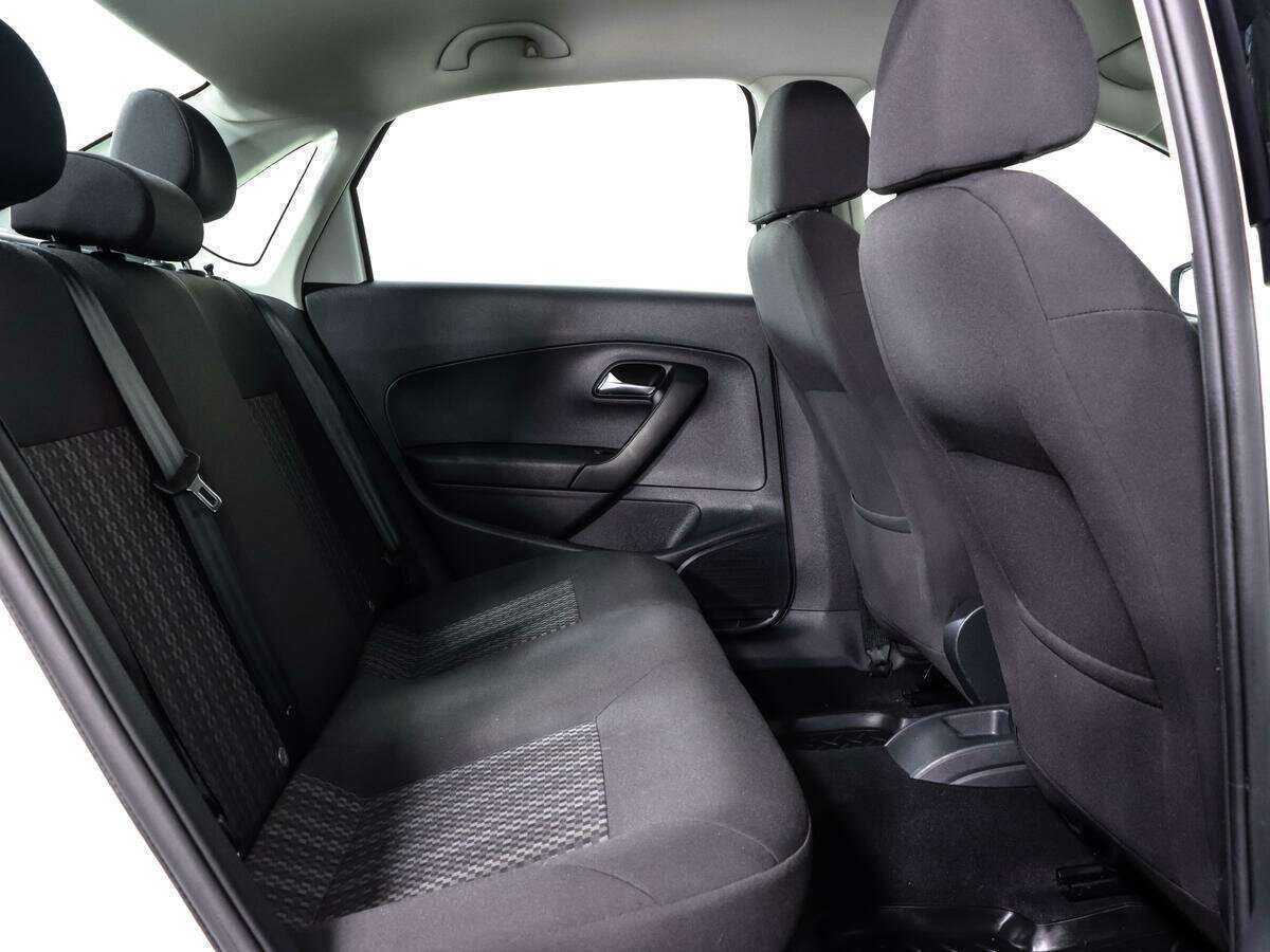 Купить Volkswagen Polo, 2018, 9 150 км, фото №13