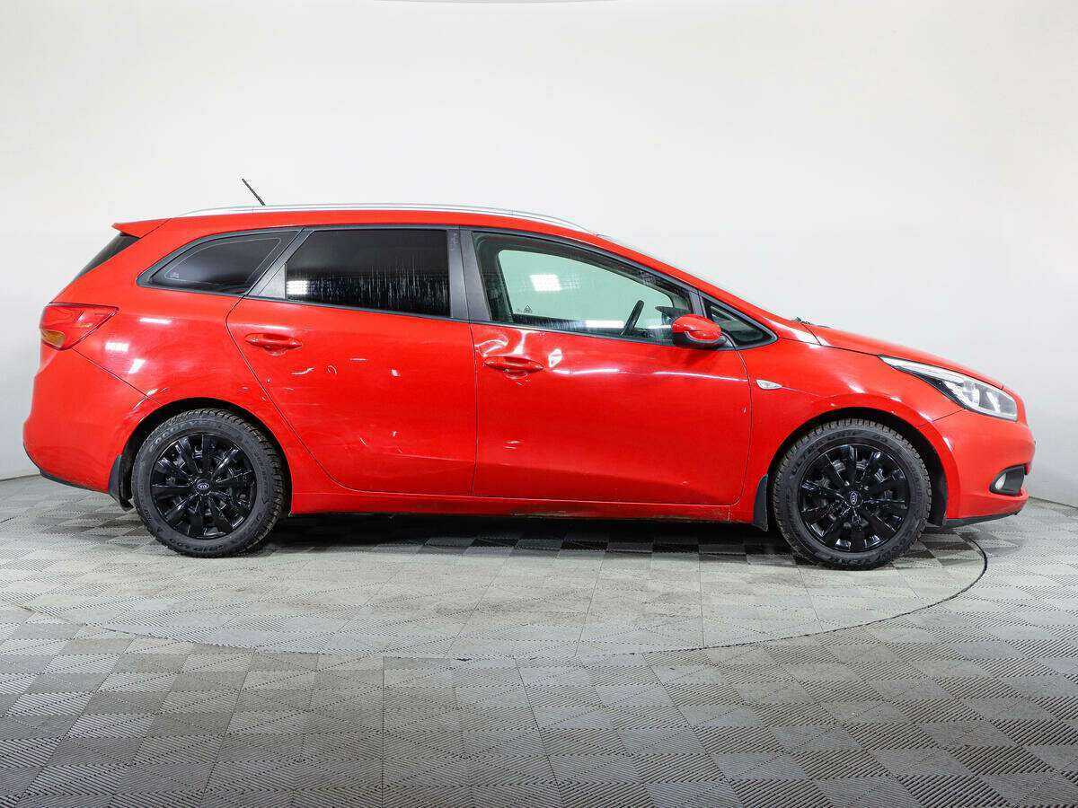 Купить Kia Ceed, 2015, 229 948 км, фото №4