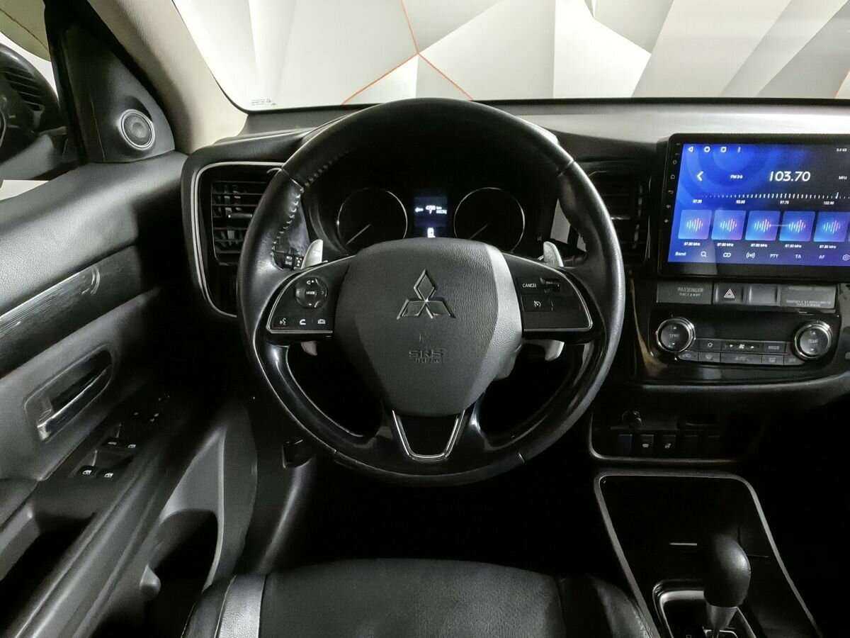Купить Mitsubishi Outlander, 2017, 147 097 км, фото №15