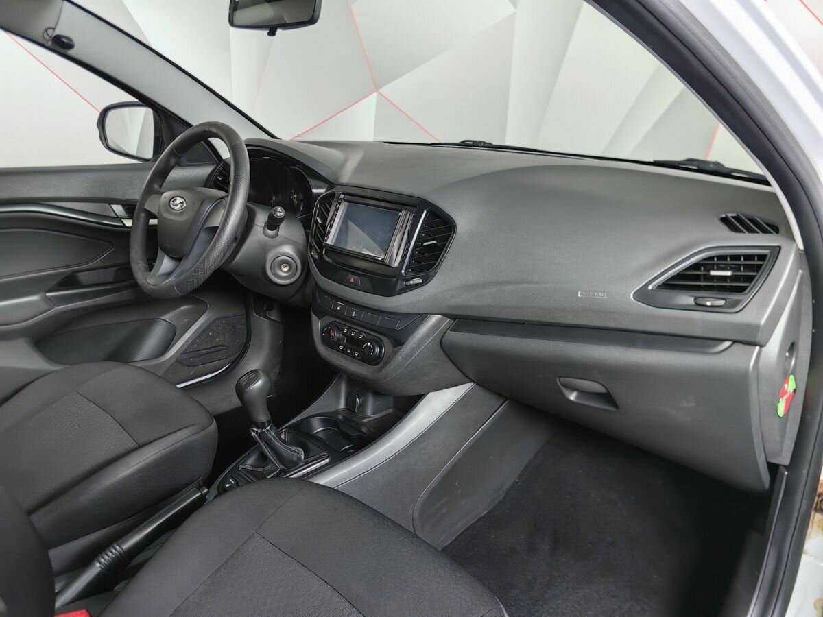 Купить Lada (ВАЗ) Vesta, 2018, 131 044 км, фото №8