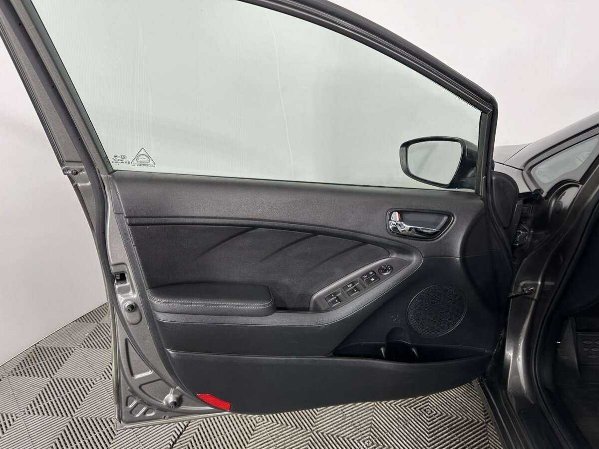 Купить Kia Cerato, 2019, 121 682 км, фото №8