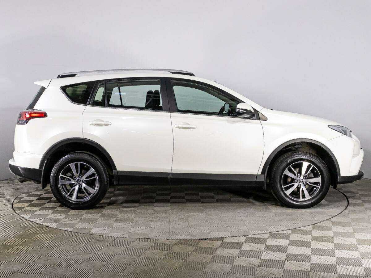 Купить Toyota RAV4, 2017, 75 000 км, фото №4