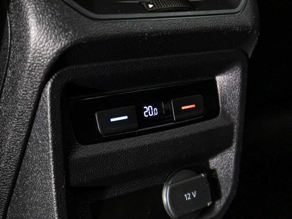 Купить Volkswagen Tiguan, 2017, 63 174 км, фото №15