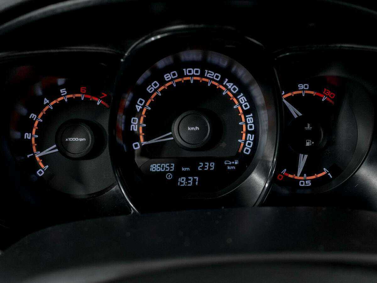 Купить Lada (ВАЗ) Vesta, 2019, 186 052 км, фото №11