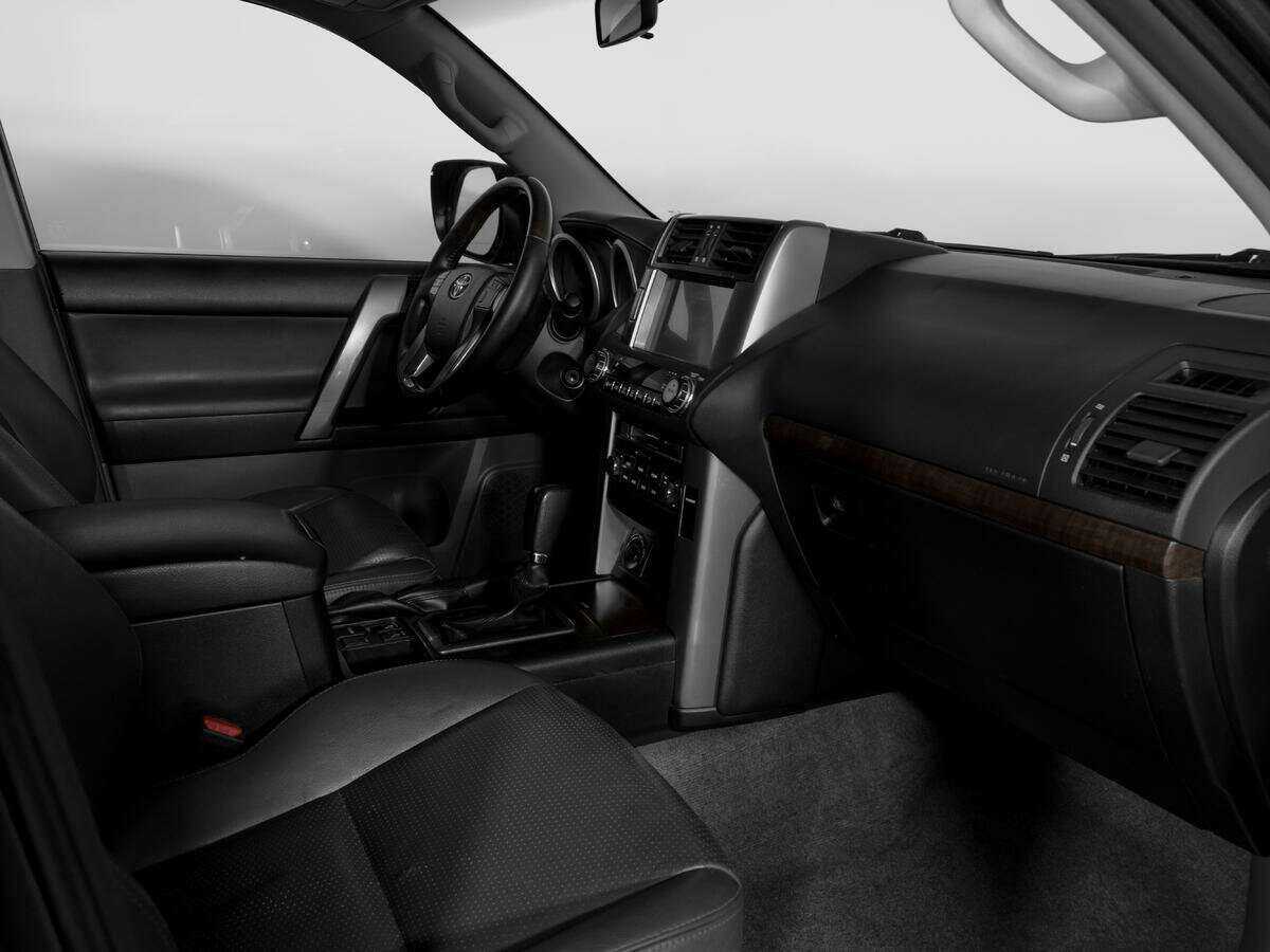 Купить Toyota Land Cruiser Prado, 2012, 170 161 км, фото №9