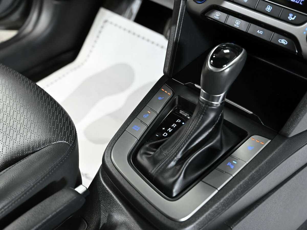 Купить Hyundai Elantra, 2018, 96 000 км, фото №14
