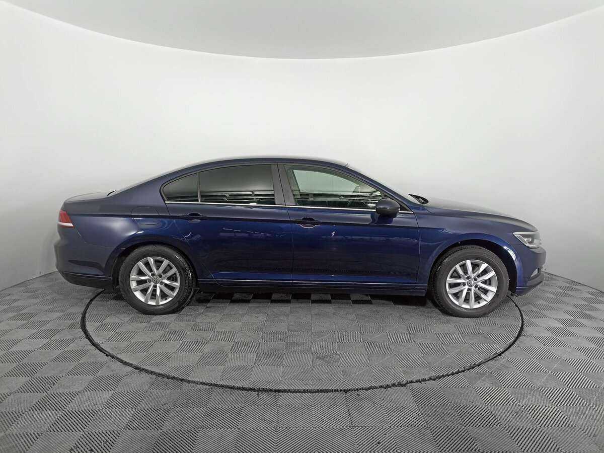 Купить Volkswagen Passat, 2016, 227 344 км, фото №4