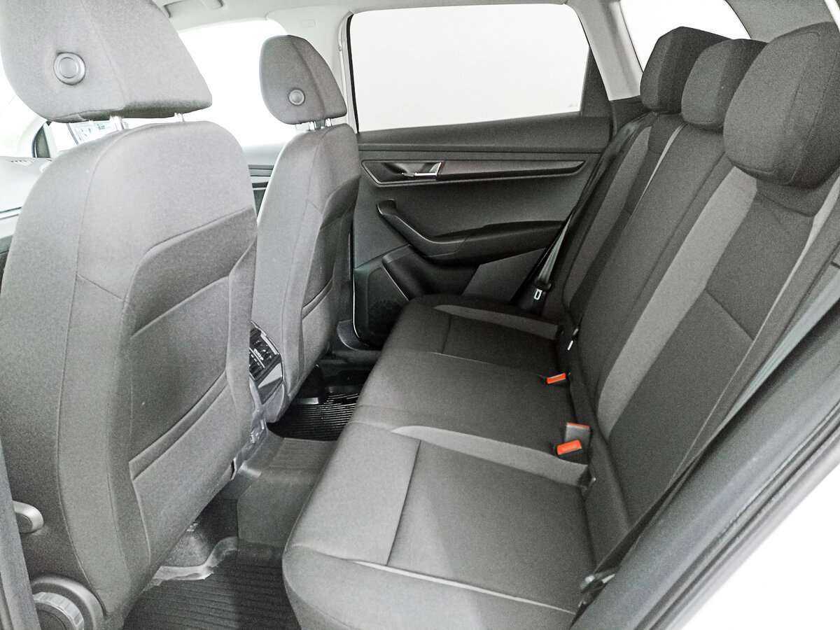 Купить Skoda Karoq, 2020, 149 392 км, фото №10
