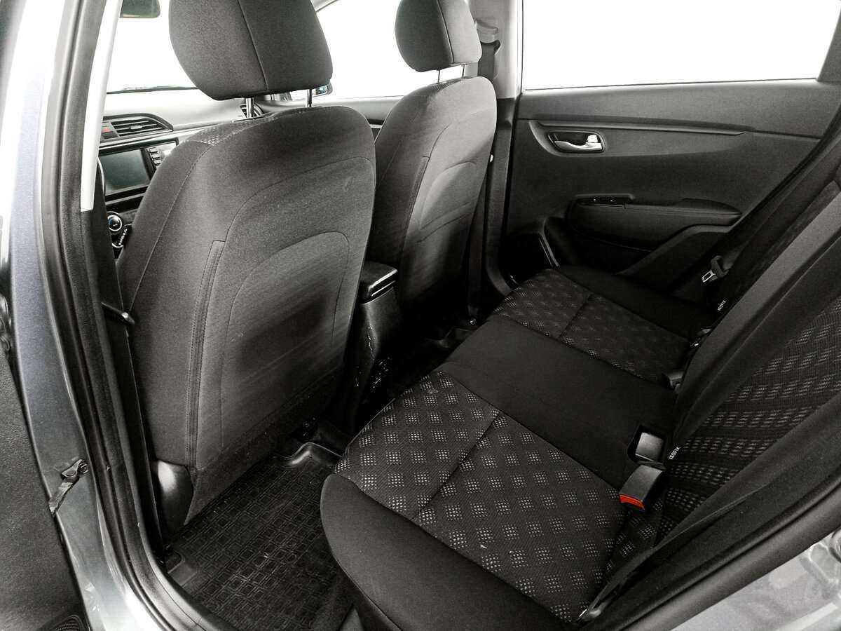 Купить Kia Rio, 2018, 57 173 км, фото №10