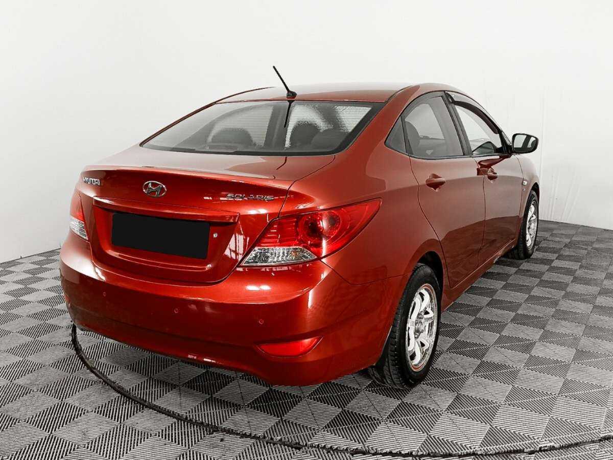 Купить Hyundai Solaris, 2012, 225 794 км, фото №4