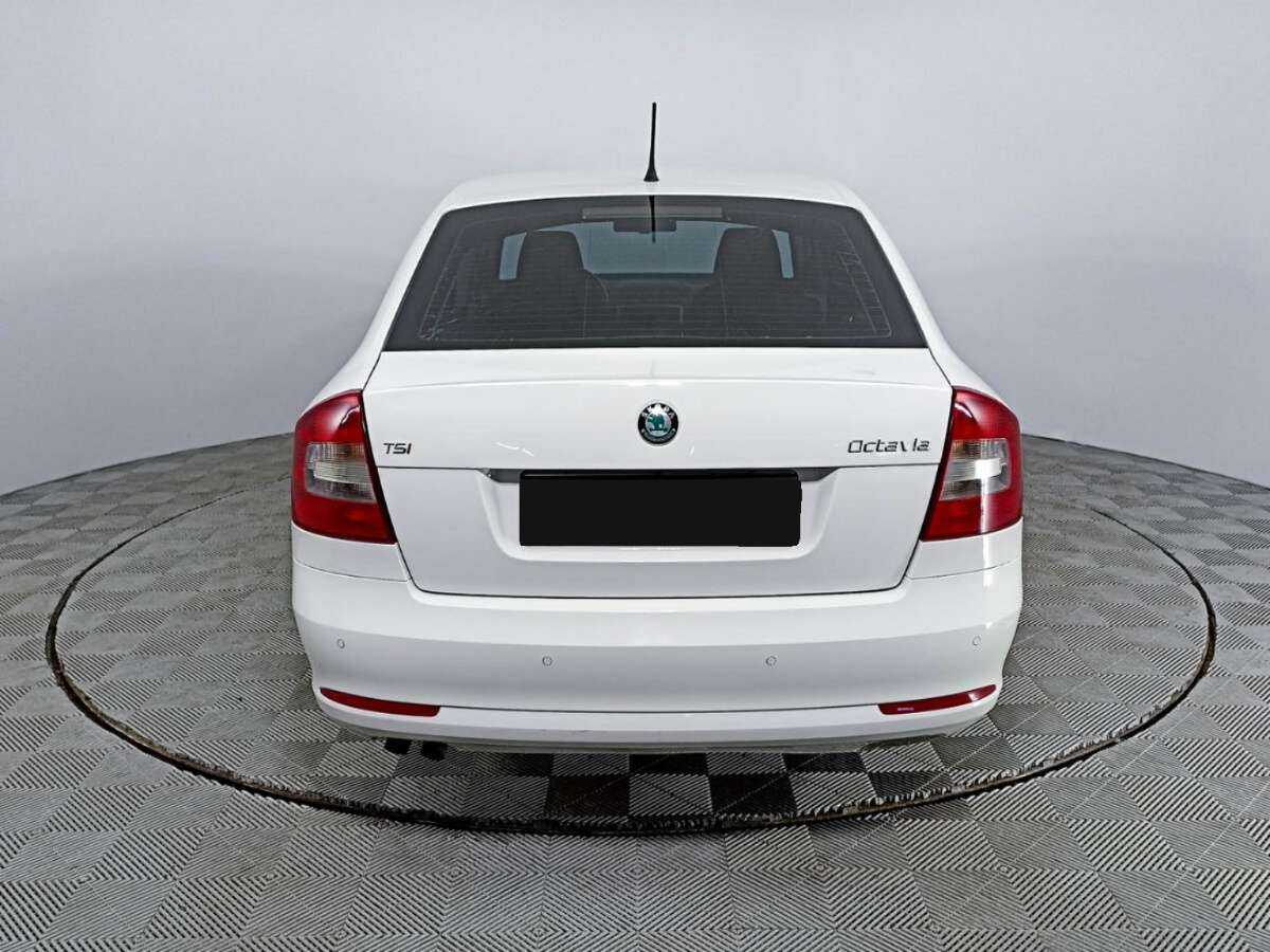 Купить Skoda Octavia, 2012, 217 003 км, фото №6