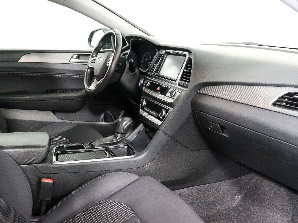 Купить Hyundai Sonata, 2018, 61 197 км, фото №7