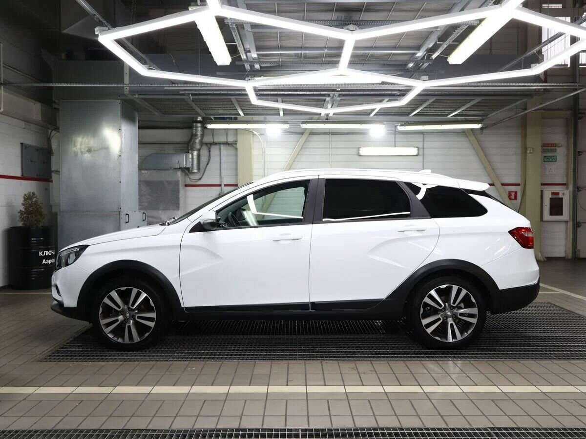 Купить Lada (ВАЗ) Vesta SW, 2018, 64 000 км, фото №5