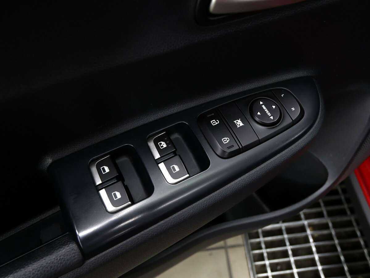 Купить Kia Rio X-Line, 2019, 56 000 км, фото №16