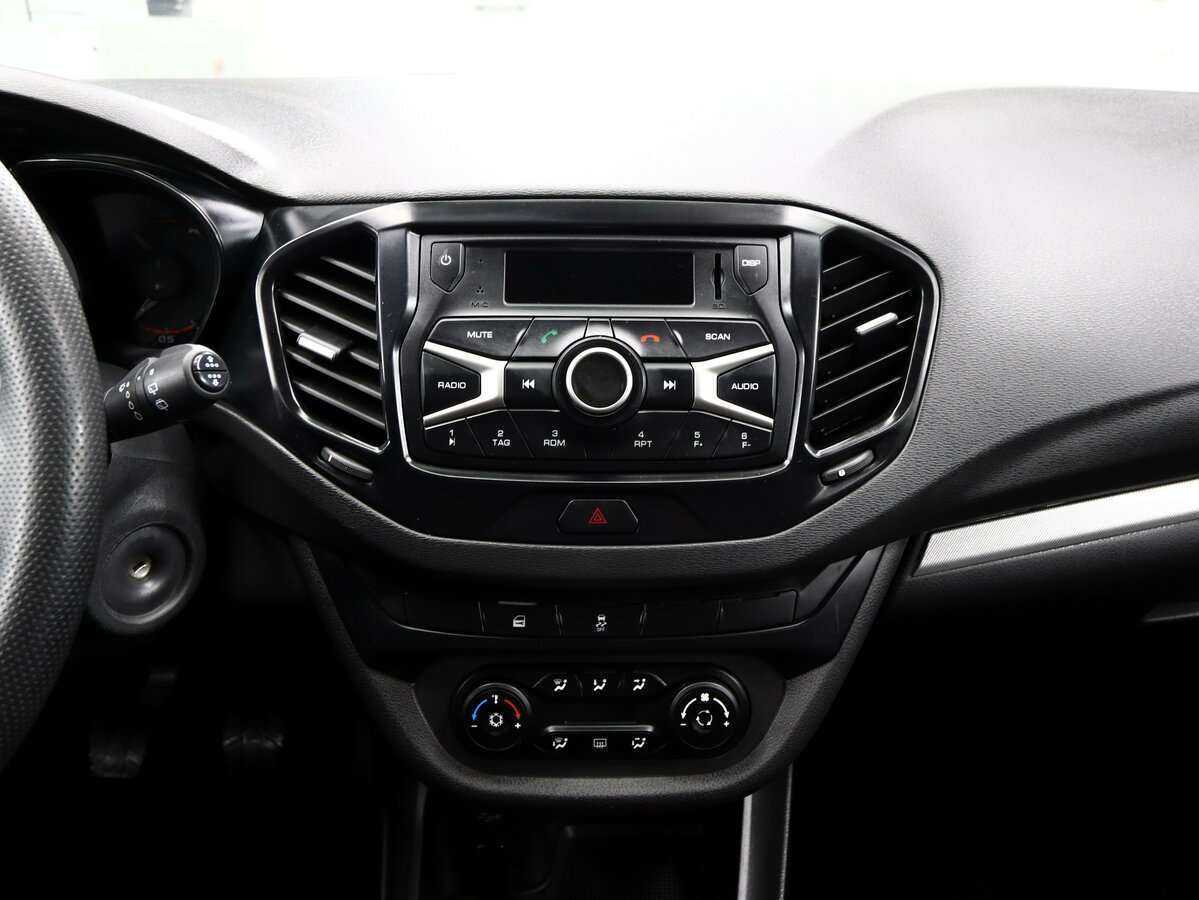 Купить Lada (ВАЗ) Vesta SW, 2020, 101 000 км, фото №18