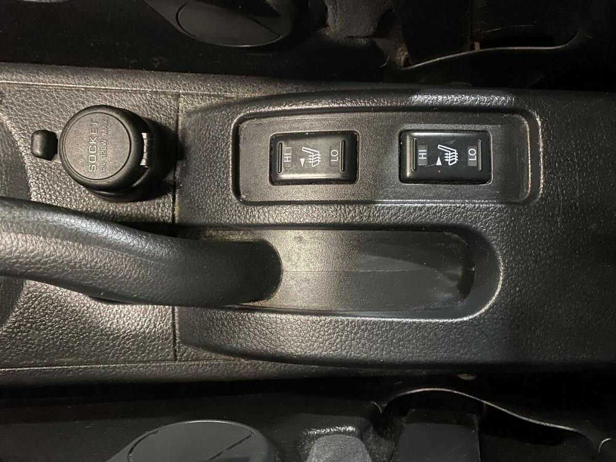 Купить Nissan Tiida, 2013, 211 000 км, фото №14