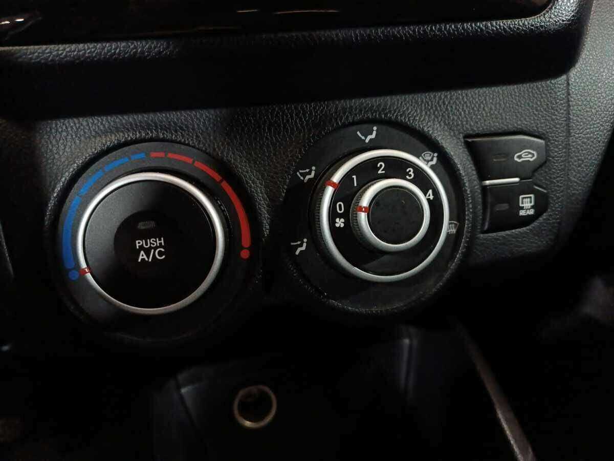 Купить Kia Rio, 2012, 181 336 км, фото №14