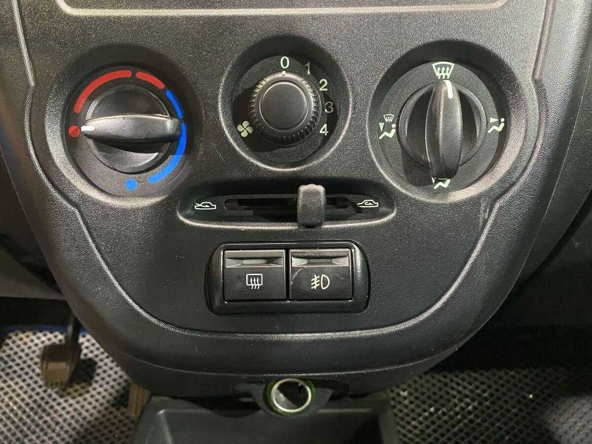 Купить Lada (ВАЗ) Granta, 2012, 126 695 км, фото №13