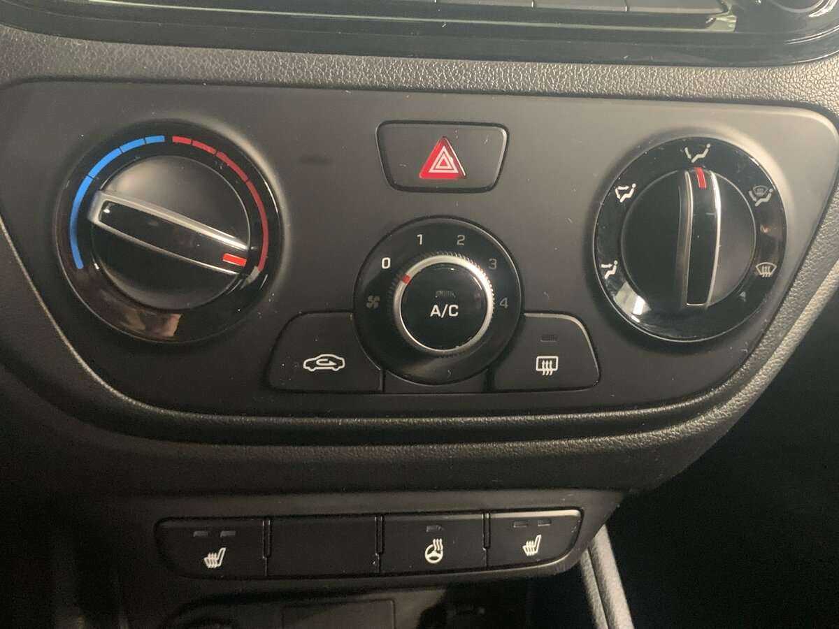 Купить Hyundai Solaris, 2021, 34 431 км, фото №16