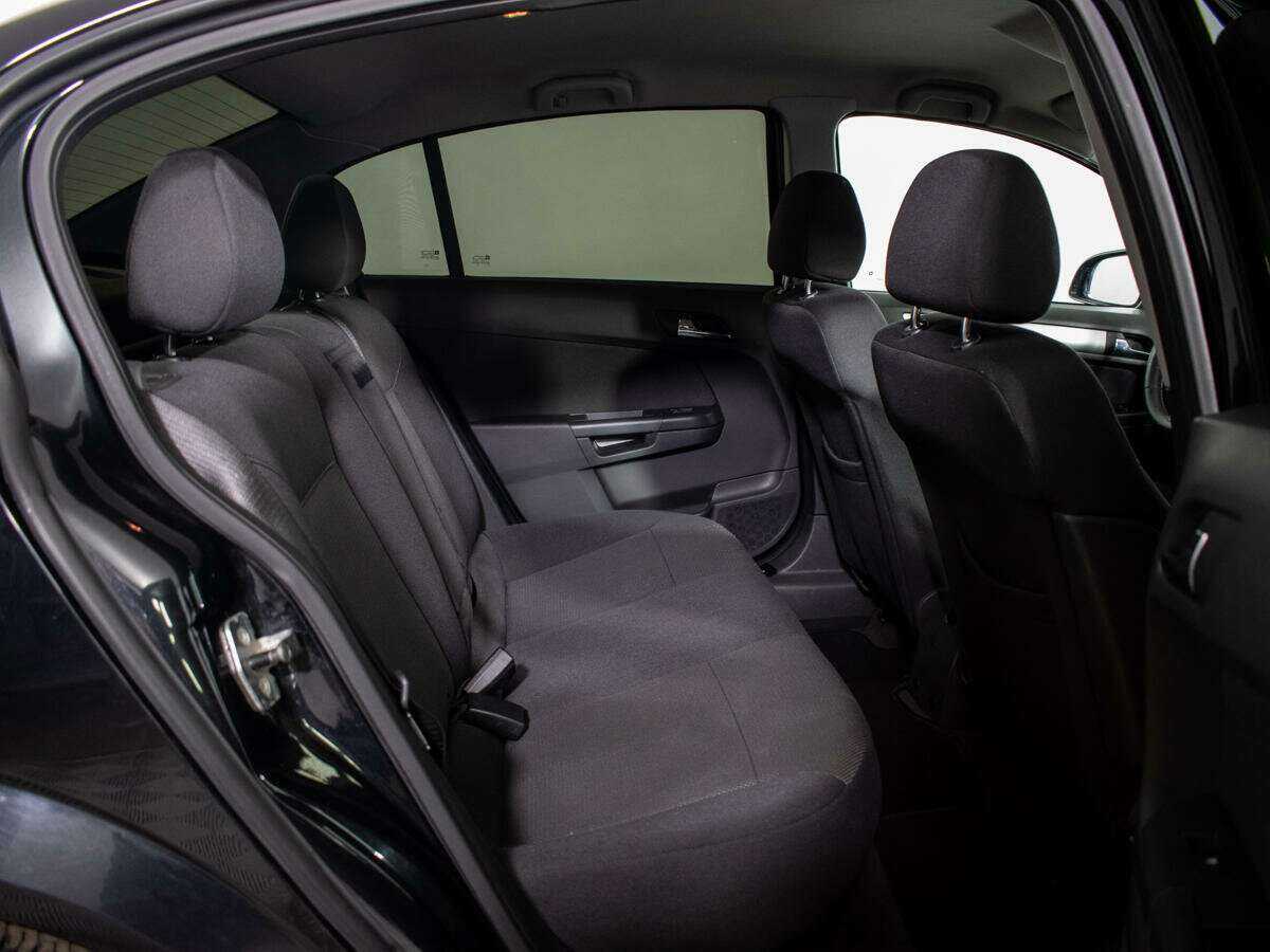 Купить Opel Astra, 2014, 164 474 км, фото №8