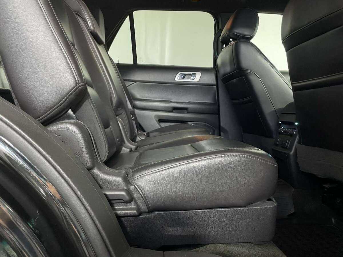 Купить Ford Explorer, 2013, 192 287 км, фото №17