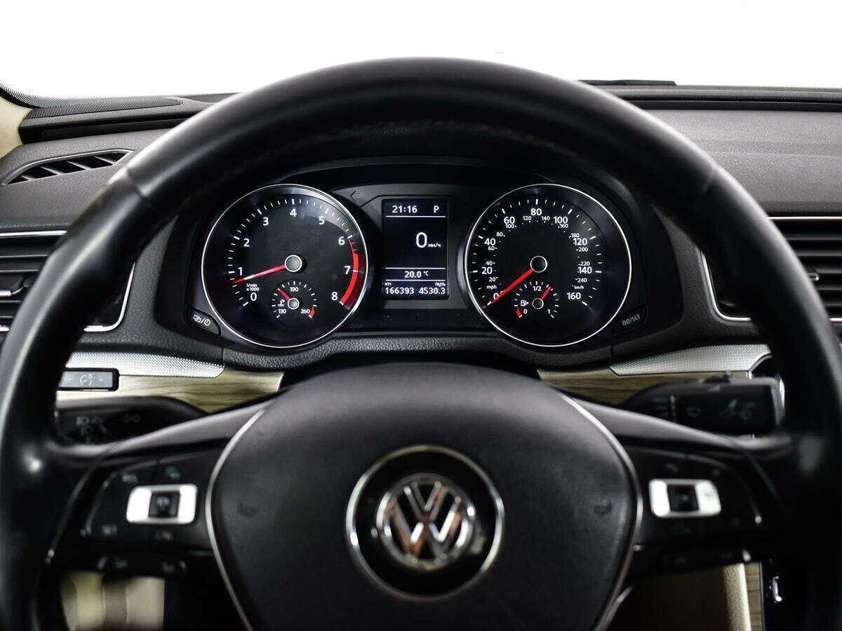 Купить Volkswagen Passat, 2016, 165 000 км, фото №11