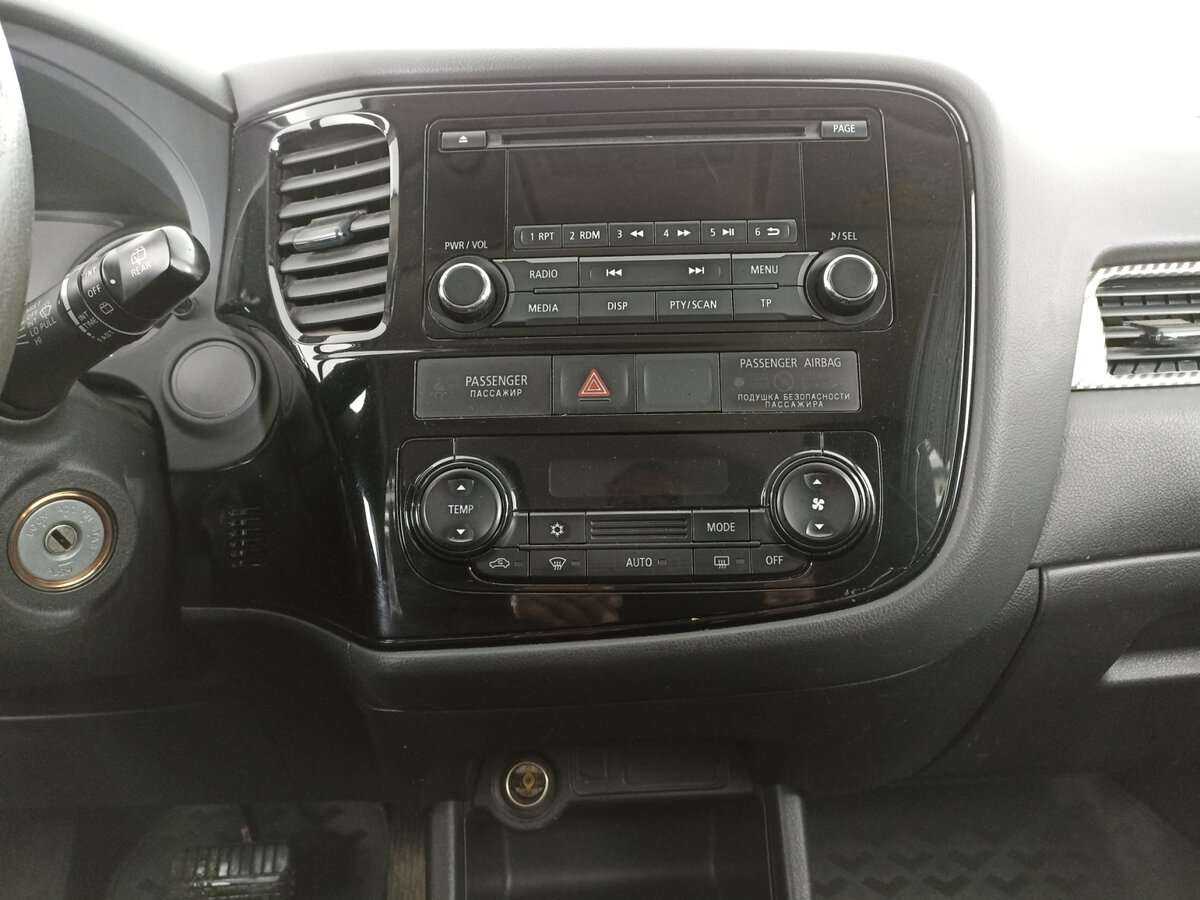 Купить Mitsubishi Outlander, 2014, 152 826 км, фото №13
