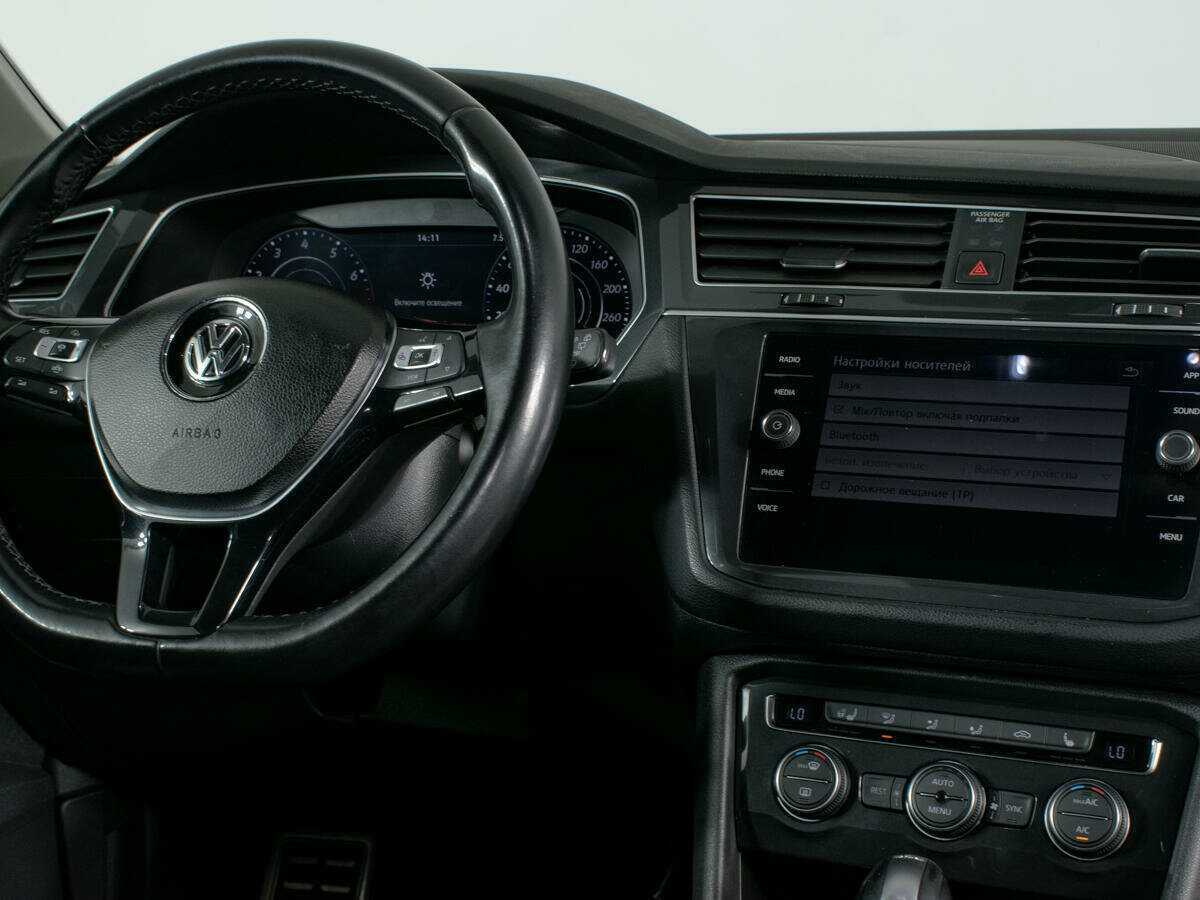 Купить Volkswagen Tiguan, 2018, 107 000 км, фото №12