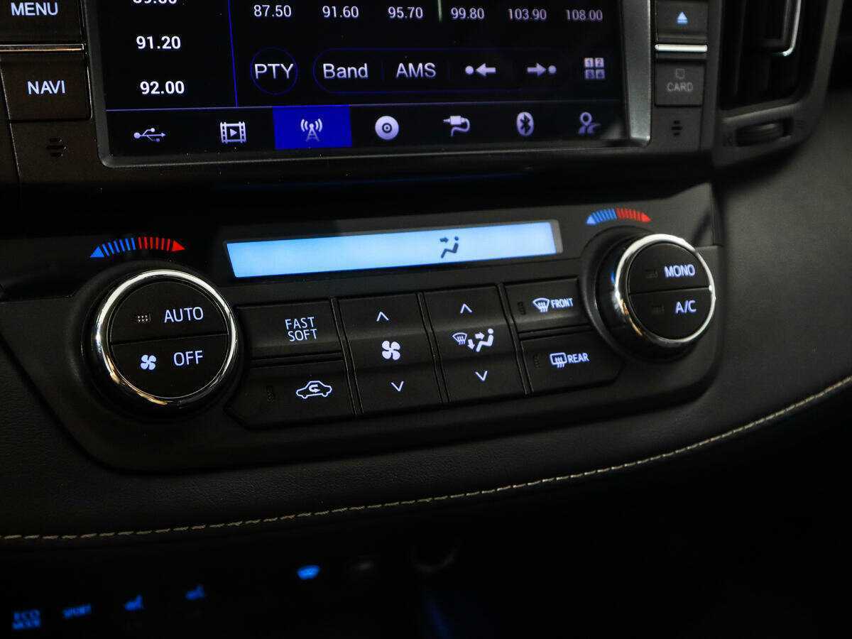 Купить Toyota RAV4, 2017, 139 293 км, фото №14