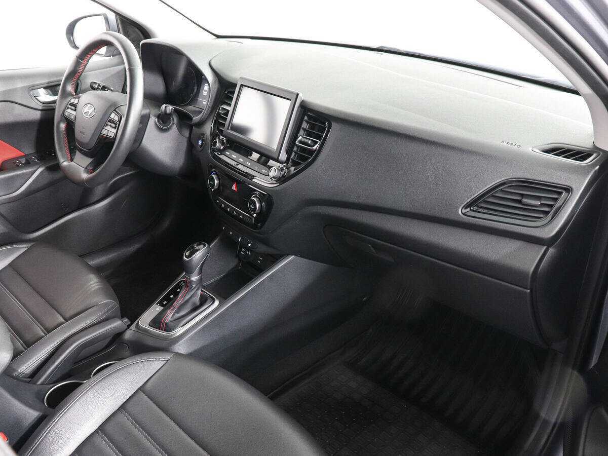 Купить Hyundai Solaris, 2020, 44 777 км, фото №10