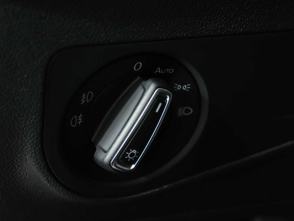 Купить Volkswagen Tiguan, 2017, 128 366 км, фото №20