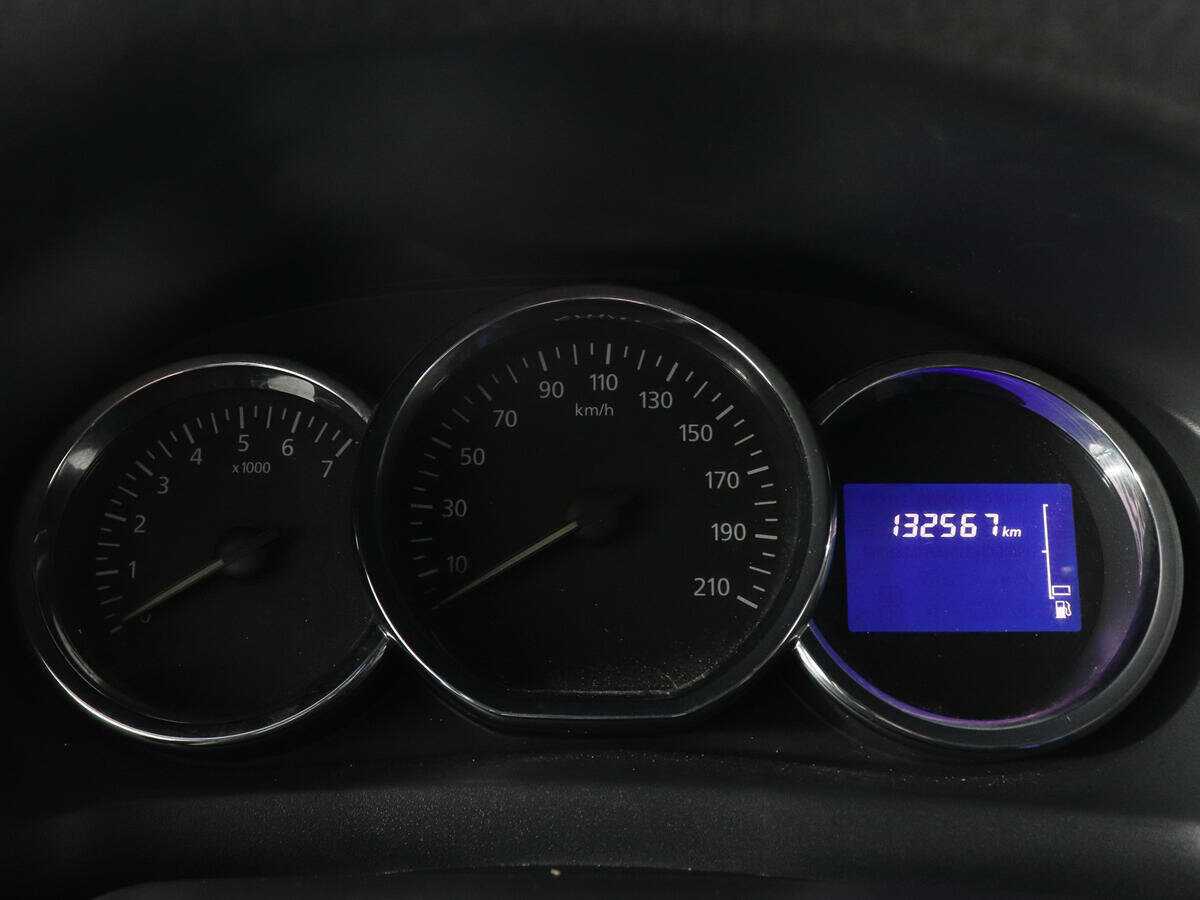 Купить Renault Logan, 2016, 132 560 км, фото №11