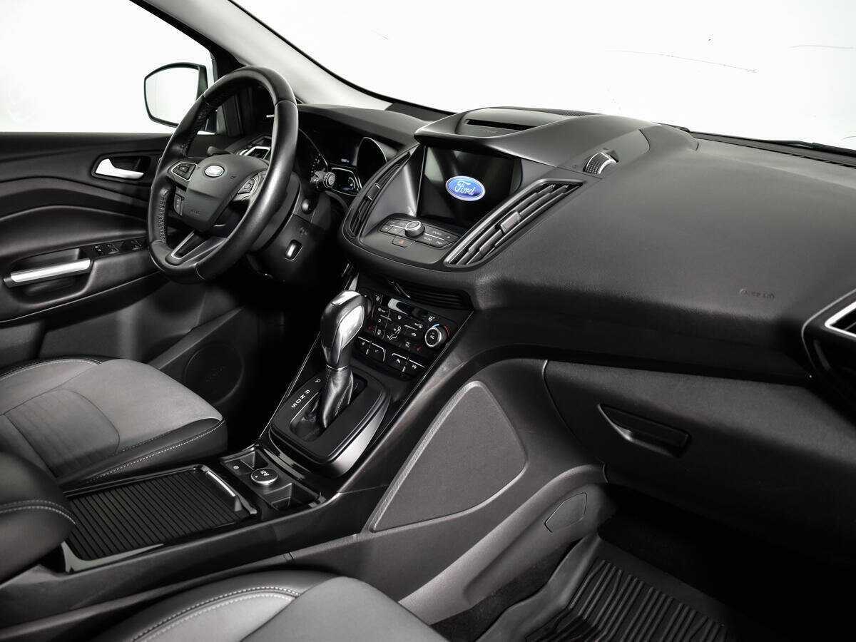 Купить Ford Kuga, 2017, 128 497 км, фото №9