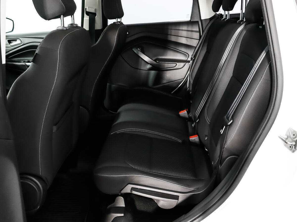 Купить Ford Kuga, 2017, 102 951 км, фото №7