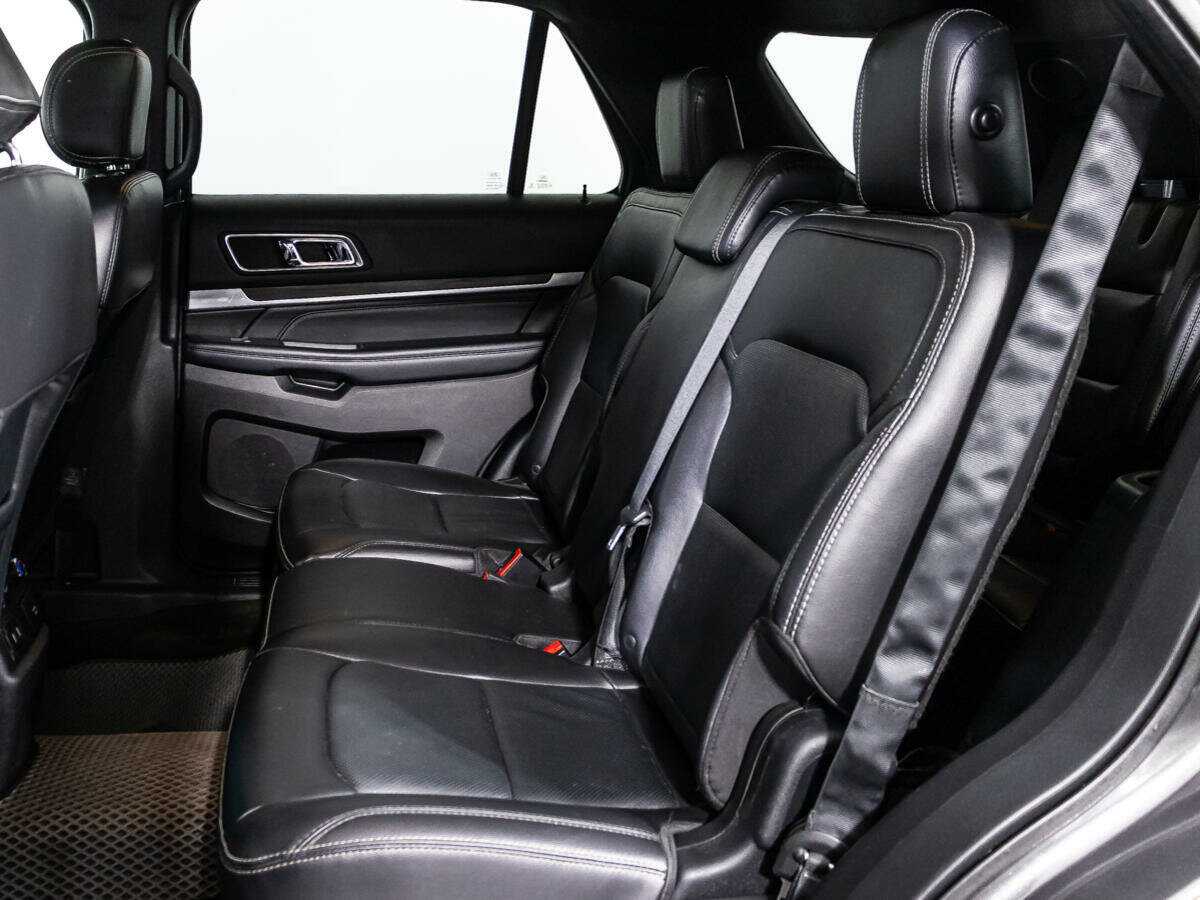 Купить Ford Explorer, 2017, 209 239 км, фото №10