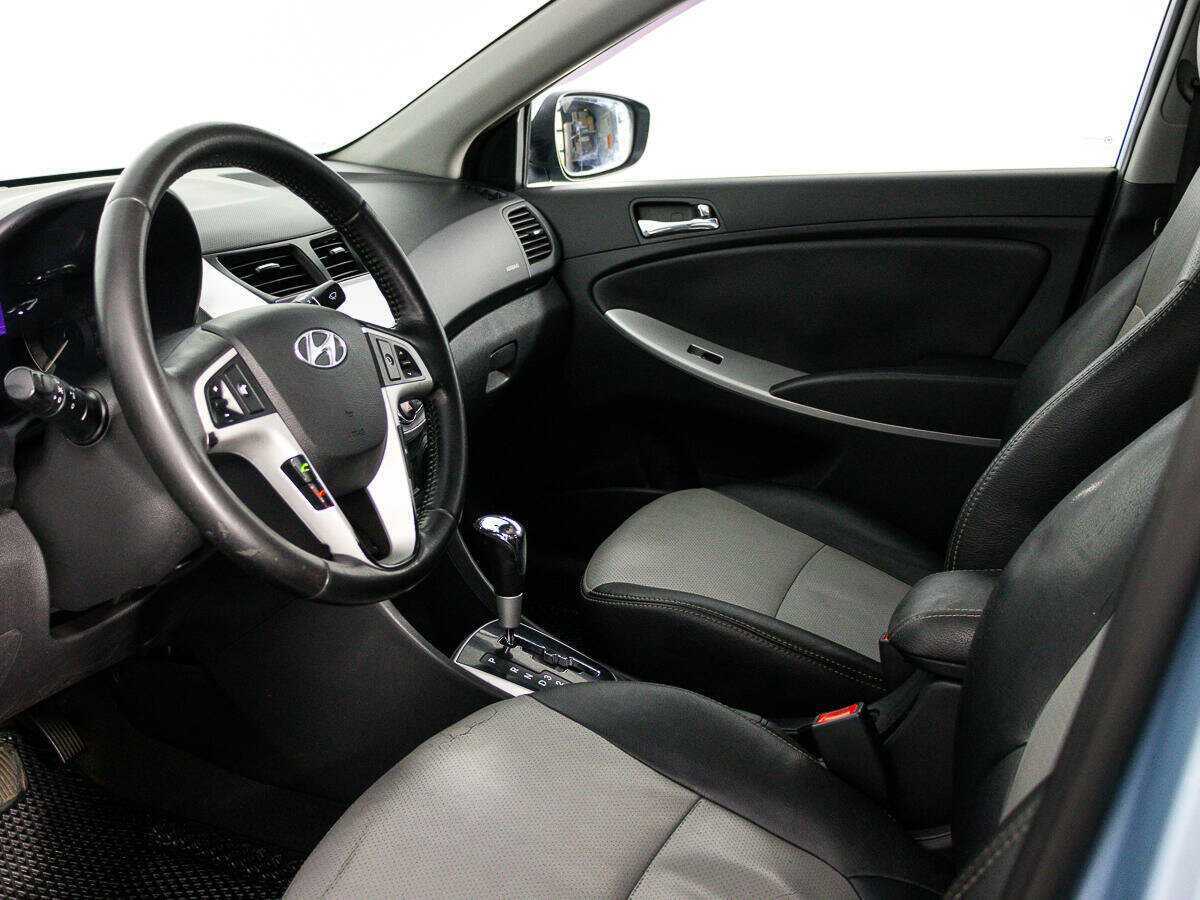 Купить Hyundai Solaris, 2012, 324 755 км, фото №10