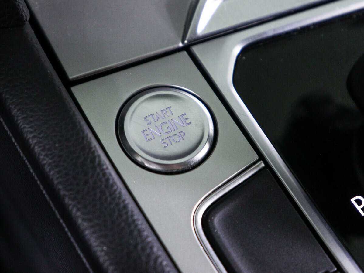 Купить Volkswagen Passat, 2019, 64 491 км, фото №14