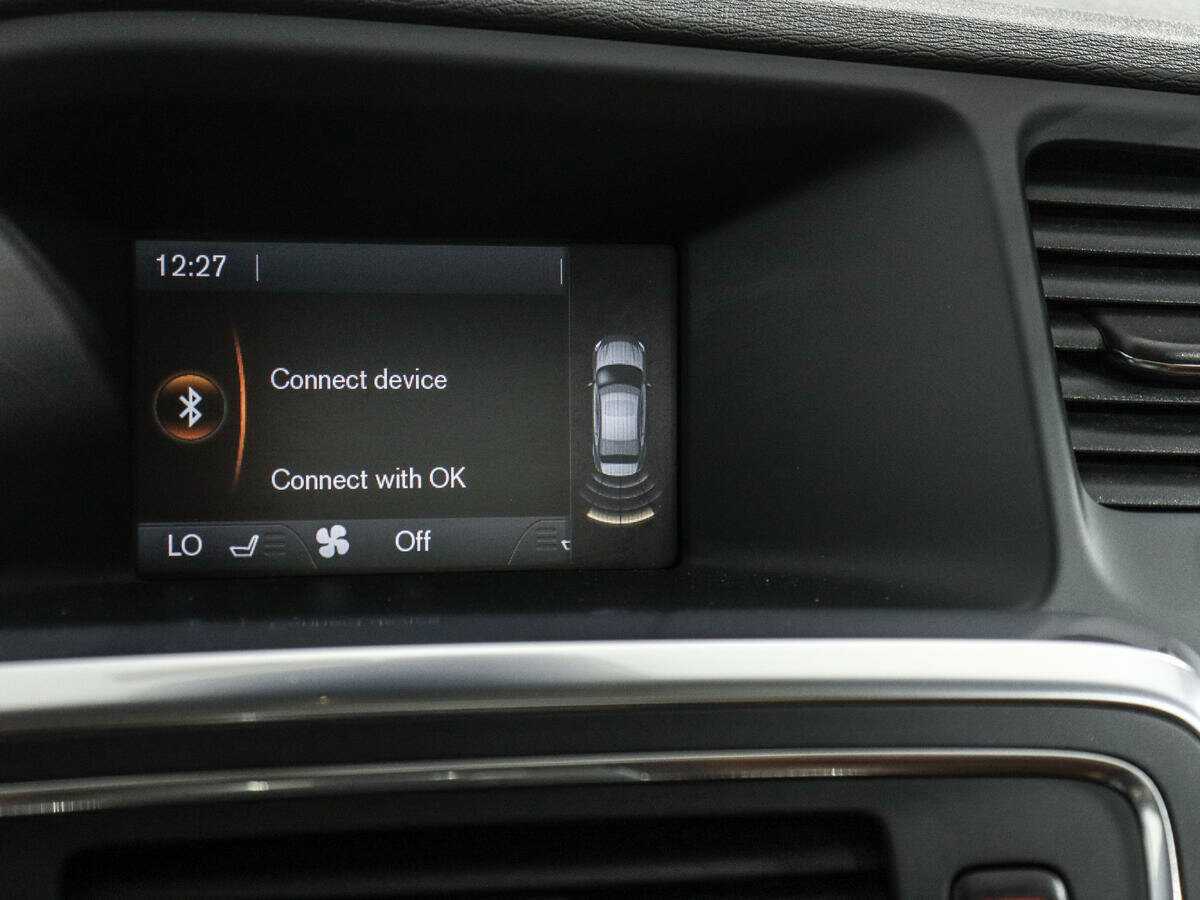 Купить Volvo S60, 2014, 121 289 км, фото №16