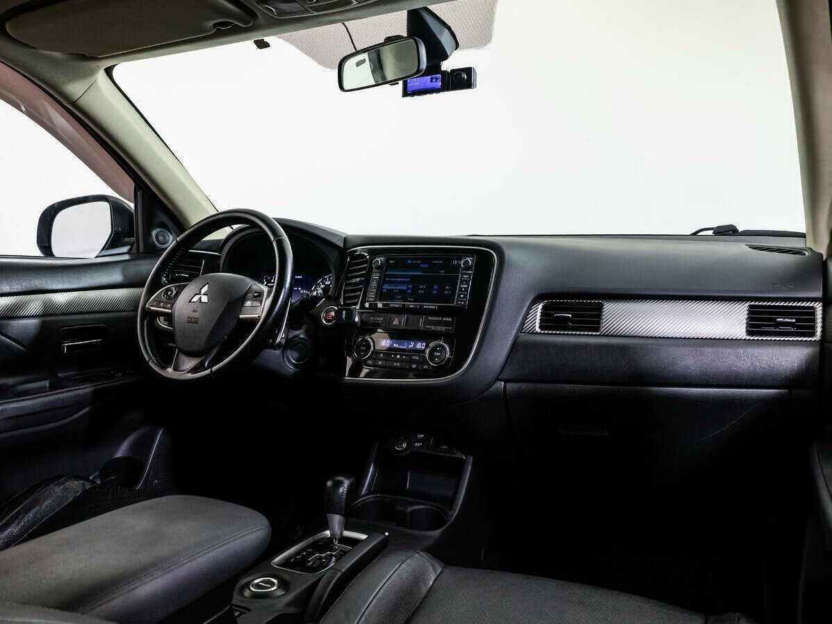 Купить Mitsubishi Outlander, 2012, 291 893 км, фото №9