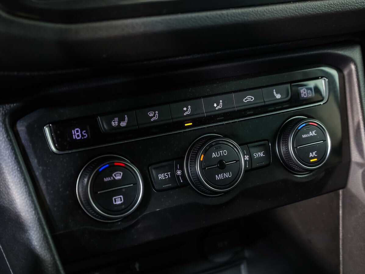 Купить Volkswagen Tiguan, 2017, 95 528 км, фото №15