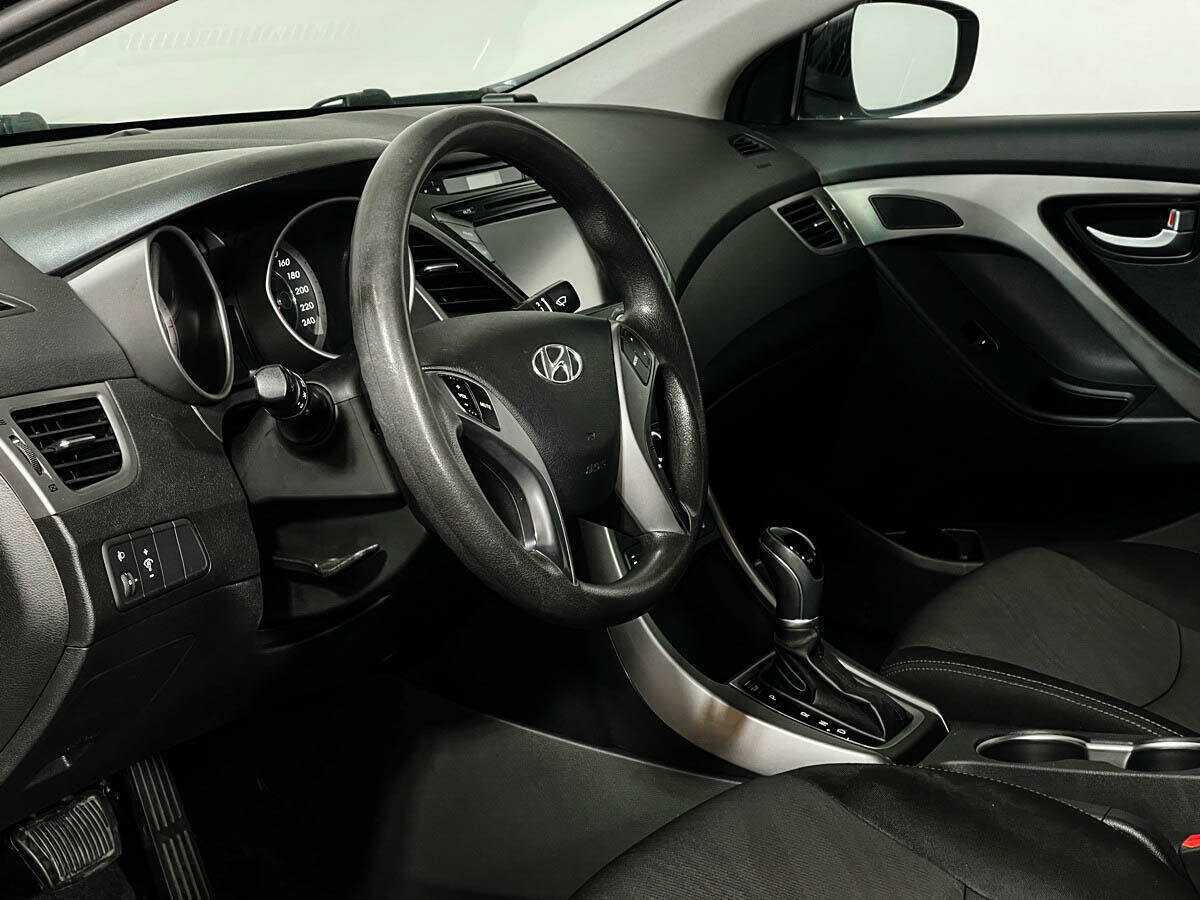 Купить Hyundai Elantra, 2015, 260 815 км, фото №13
